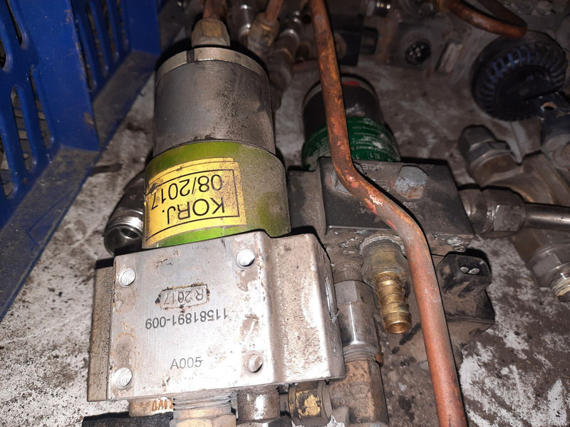 MAN E51.13111-6036 газовый редуктор - Bränslesystem: bild 2 MAN E51.13111-6036 газовый редуктор - Bränslesystem: bild 2