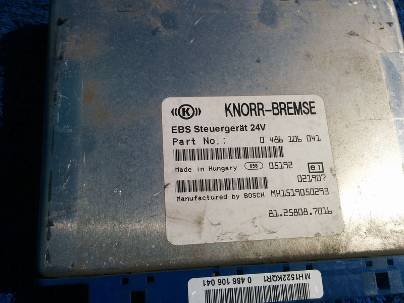MAN WABCO ECU ZBR2 / 81.25806.7096. - Kontrollenhet: bild 4 MAN WABCO ECU ZBR2 / 81.25806.7096. - Kontrollenhet: bild 4