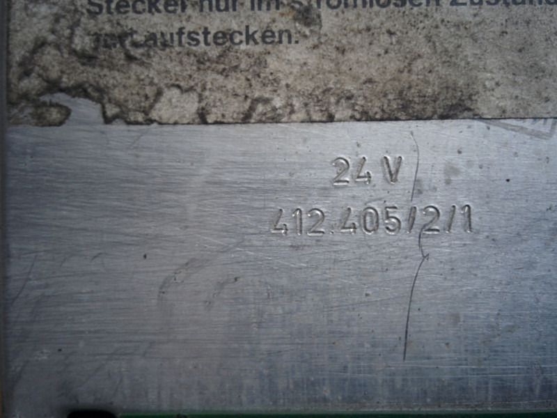 VDO 412.409/007/001 412.405/2/1 412.412/002/001 - Kontrollenhet: bild 3 VDO 412.409/007/001 412.405/2/1 412.412/002/001 - Kontrollenhet: bild 3