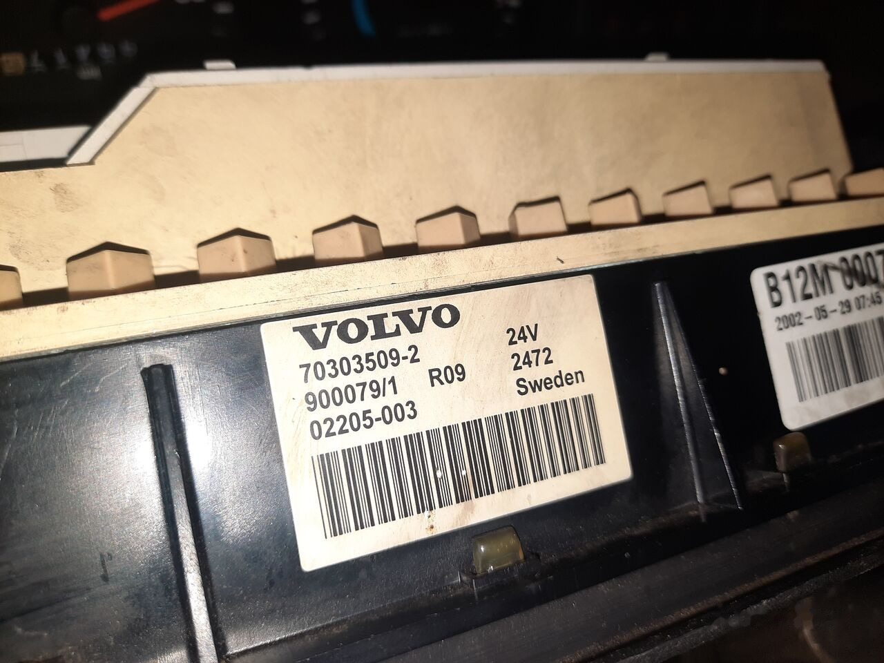 Volvo 70361832-1 . 70361831. 70329201-2 .22205475-P03. 70392912-P01/ Volvo B7 . B9. B12 . FH. Scania - Instrumentbräda för Buss: bild 3 Volvo 70361832-1 . 70361831. 70329201-2 .22205475-P03. 70392912-P01/ Volvo B7 . B9. B12 . FH. Scania - Instrumentbräda för Buss: bild 3
