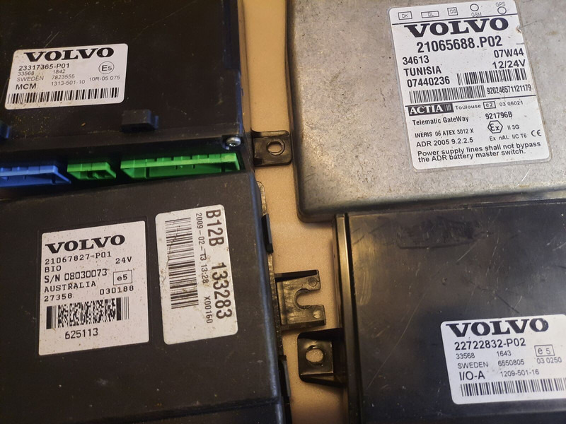 Volvo - Kontrollenhet: bild 1 Volvo - Kontrollenhet: bild 1
