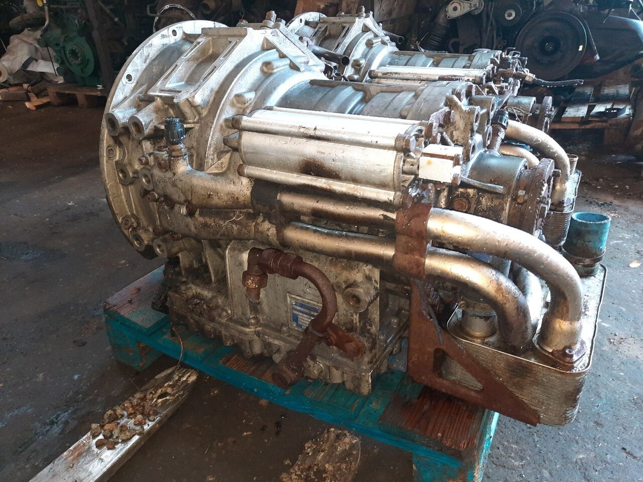 ZF 6HP604C .6HP502C. 6HP552C .6HP602C. 6HP592C. 6HP504C .6HP604C. 6 Volvo Man/ Volvo. Scnia. Mersedes - Växellåda för Buss: bild 2 ZF 6HP604C .6HP502C. 6HP552C .6HP602C. 6HP592C. 6HP504C .6HP604C. 6 Volvo Man/ Volvo. Scnia. Mersedes - Växellåda för Buss: bild 2