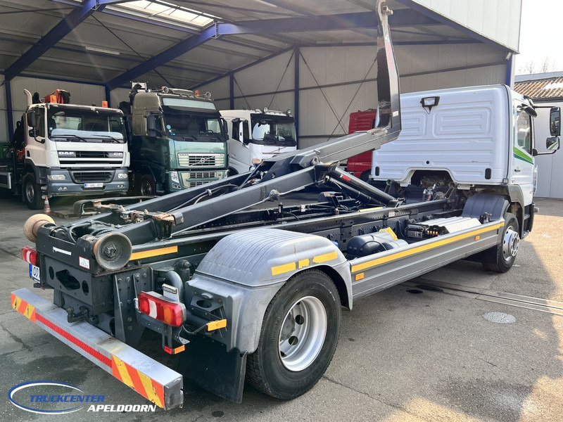 Mercedes-Benz Atego 1527 Manuel, Euro 6, HIAB 10 Tons - Lastväxlare lastbil: bild 2 Mercedes-Benz Atego 1527 Manuel, Euro 6, HIAB 10 Tons - Lastväxlare lastbil: bild 2