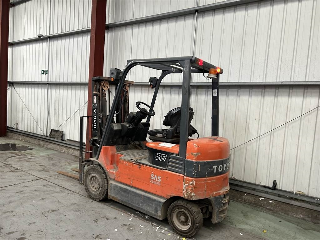 Toyota 7FBMF25 - Eltruck: bild 3 Toyota 7FBMF25 - Eltruck: bild 3