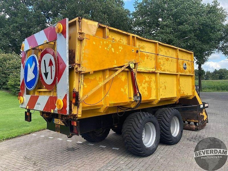 Omarv Veenhuis Omarv maaizuig - Lantbruksmaskiner: bild 5 Omarv Veenhuis Omarv maaizuig - Lantbruksmaskiner: bild 5