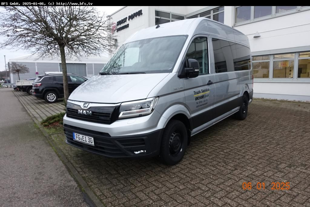MAN TGE 3.180 4x2 F SB 8 Sitzer, Automatik, Anhängek - Minibuss, Persontransport: bild 1 MAN TGE 3.180 4x2 F SB 8 Sitzer, Automatik, Anhängek - Minibuss, Persontransport: bild 1