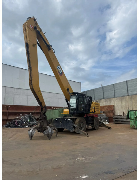 Caterpillar MH 3040, 2821 HOURS - Grävmaskin på däck: bild 1 Caterpillar MH 3040, 2821 HOURS - Grävmaskin på däck: bild 1