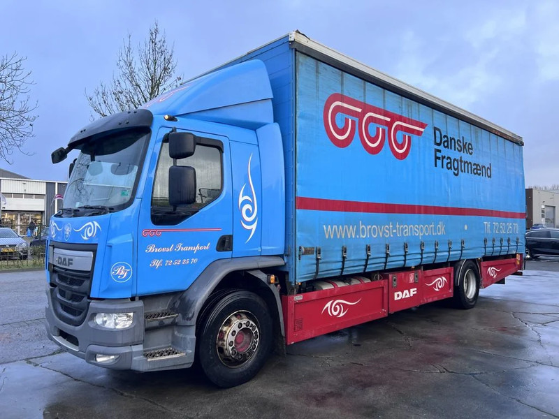 DAF LF 250 4X2 EURO 6 418.609KM BOX 8.5M ZEPRO LOAD LIFT - Kapellbil: bild 1 DAF LF 250 4X2 EURO 6 418.609KM BOX 8.5M ZEPRO LOAD LIFT - Kapellbil: bild 1