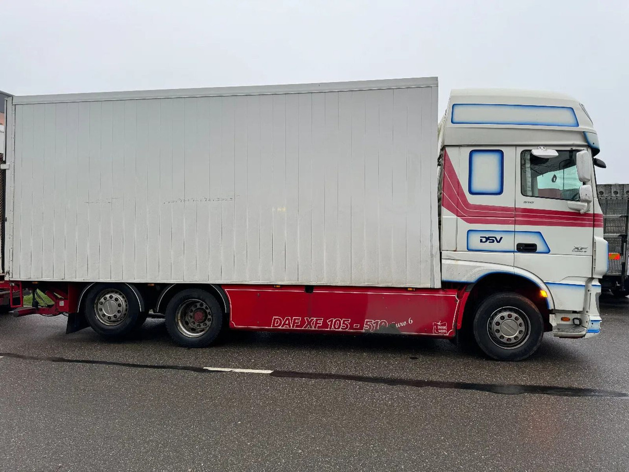 DAF XF 510 6X2 - EURO 6 + RETARDER + ZEPRO LIFT + RE - Lastbil med skåp: bild 4 DAF XF 510 6X2 - EURO 6 + RETARDER + ZEPRO LIFT + RE - Lastbil med skåp: bild 4