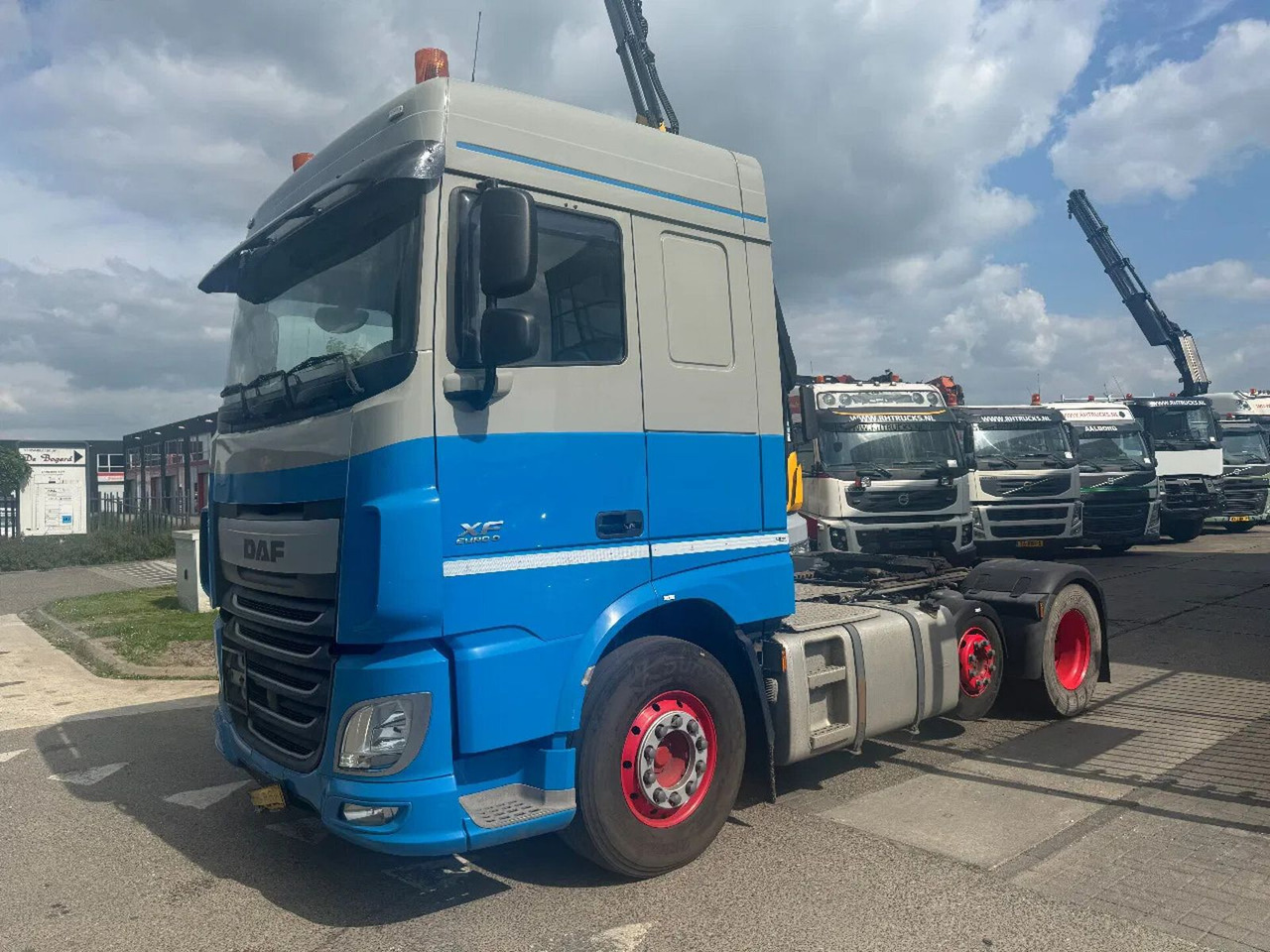 DAF XF 440 6X2 EURO 6 TÜV 09-2025 - Dragbil: bild 1 DAF XF 440 6X2 EURO 6 TÜV 09-2025 - Dragbil: bild 1