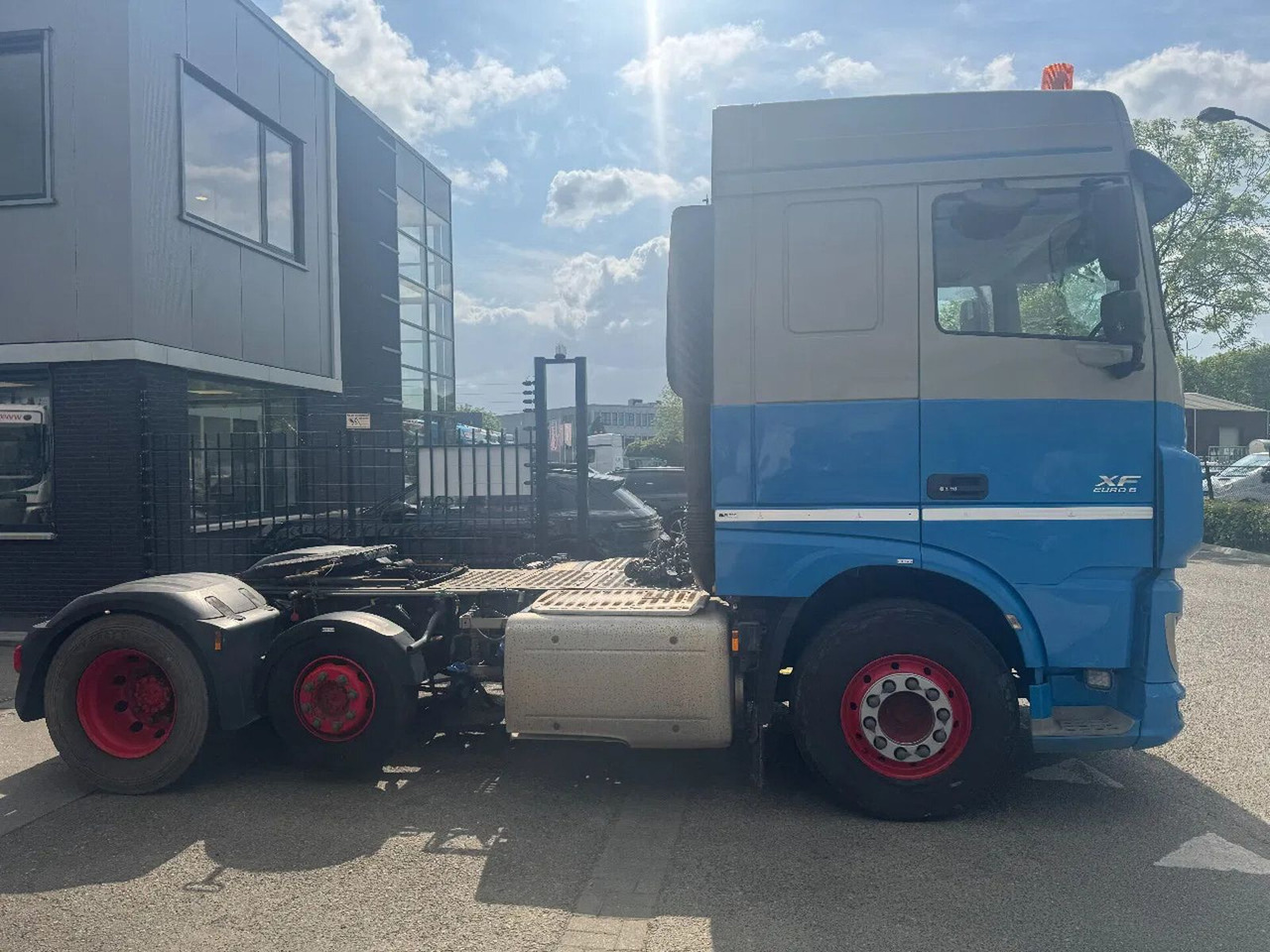 DAF XF 440 6X2 EURO 6 TÜV 09-2025 - Dragbil: bild 4 DAF XF 440 6X2 EURO 6 TÜV 09-2025 - Dragbil: bild 4