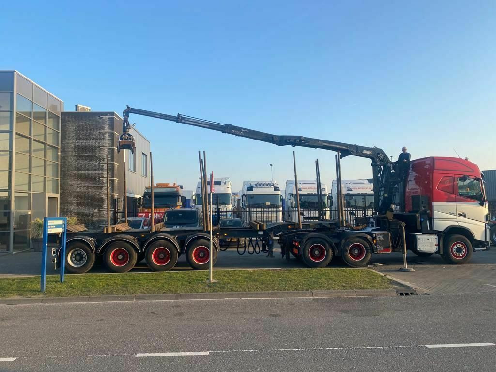 Volvo FH 540 6X4 EURO 6 + EPSILON S260Z96 + TRAILER 4 - Dragbil: bild 2 Volvo FH 540 6X4 EURO 6 + EPSILON S260Z96 + TRAILER 4 - Dragbil: bild 2