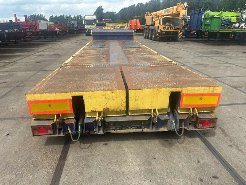 ES-GE 3 SOU-1N, LAST AXLE STEERING, 4 M EXTENDABLE , HYDRAULICS RAMPS - Låg lastare semitrailer: bild 4 ES-GE 3 SOU-1N, LAST AXLE STEERING, 4 M EXTENDABLE , HYDRAULICS RAMPS - Låg lastare semitrailer: bild 4