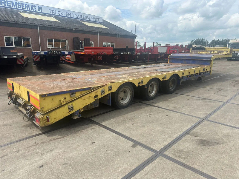 ES-GE 3 SOU-1N, LAST AXLE STEERING, 4 M EXTENDABLE , HYDRAULICS RAMPS - Låg lastare semitrailer: bild 5 ES-GE 3 SOU-1N, LAST AXLE STEERING, 4 M EXTENDABLE , HYDRAULICS RAMPS - Låg lastare semitrailer: bild 5