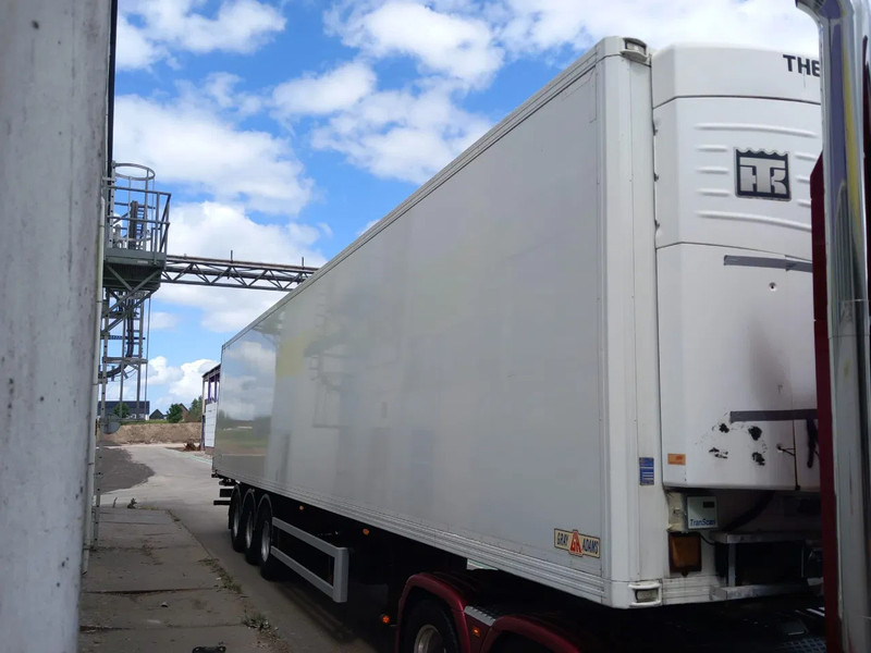 Gray and Adams 6X THERMO KING SLX 200 -13,4X2,5X2,6 METER - BPW DRUM BRAKES - Kyl/ Frys semitrailer: bild 4 Gray and Adams 6X THERMO KING SLX 200 -13,4X2,5X2,6 METER - BPW DRUM BRAKES - Kyl/ Frys semitrailer: bild 4