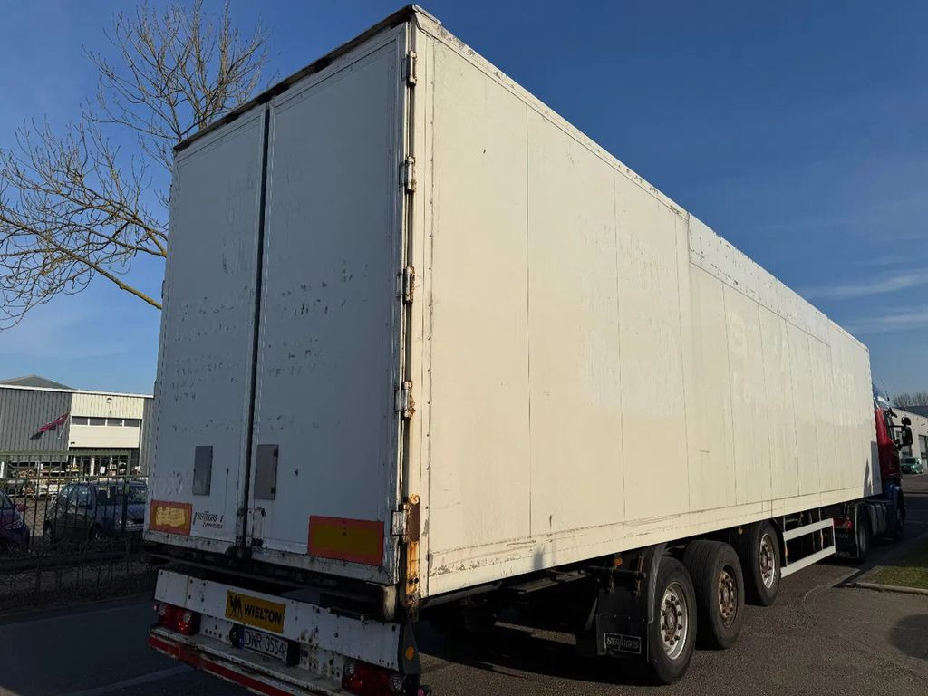 Hertoghs BOX TRAILER - 3 AXLE SAF 1 LIFT AXLE - Skåp semitrailer: bild 4 Hertoghs BOX TRAILER - 3 AXLE SAF 1 LIFT AXLE - Skåp semitrailer: bild 4