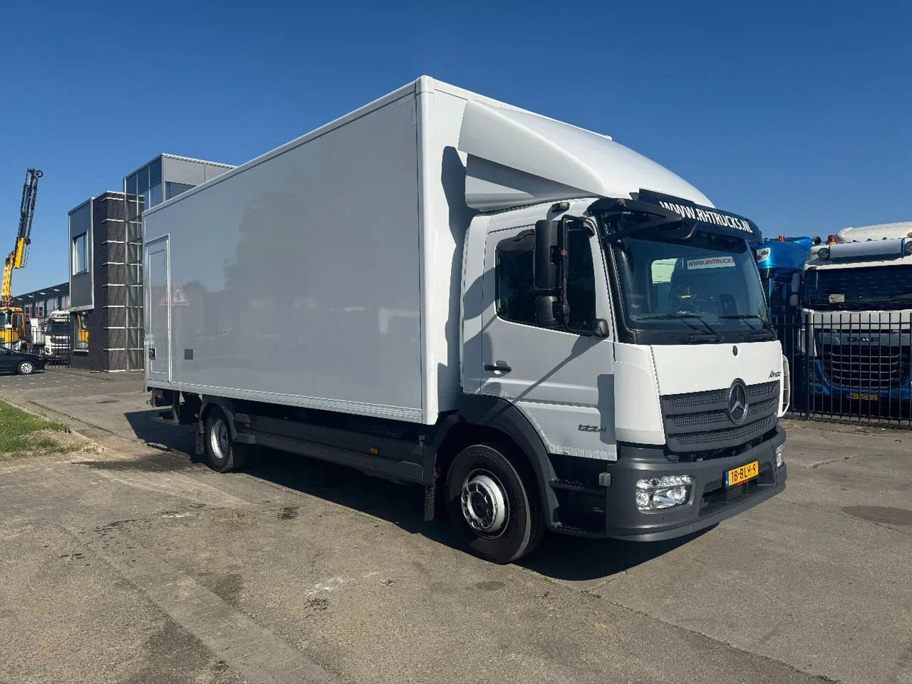 Mercedes-Benz Atego 1224 4X2 EURO 6 CARGOLOCK BOX TÜV 09-2025 - Lastbil med skåp: bild 3 Mercedes-Benz Atego 1224 4X2 EURO 6 CARGOLOCK BOX TÜV 09-2025 - Lastbil med skåp: bild 3