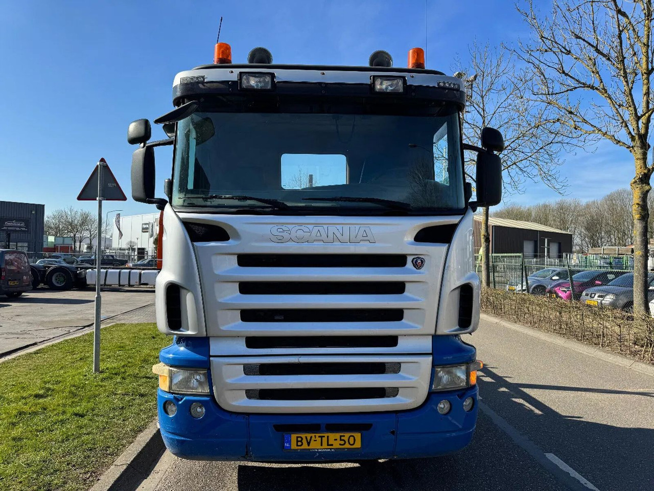 Scania R400 6X2 - EURO 5 + MULTILIFT HOOK + LIFTING AXL - Lastväxlare lastbil: bild 2 Scania R400 6X2 - EURO 5 + MULTILIFT HOOK + LIFTING AXL - Lastväxlare lastbil: bild 2