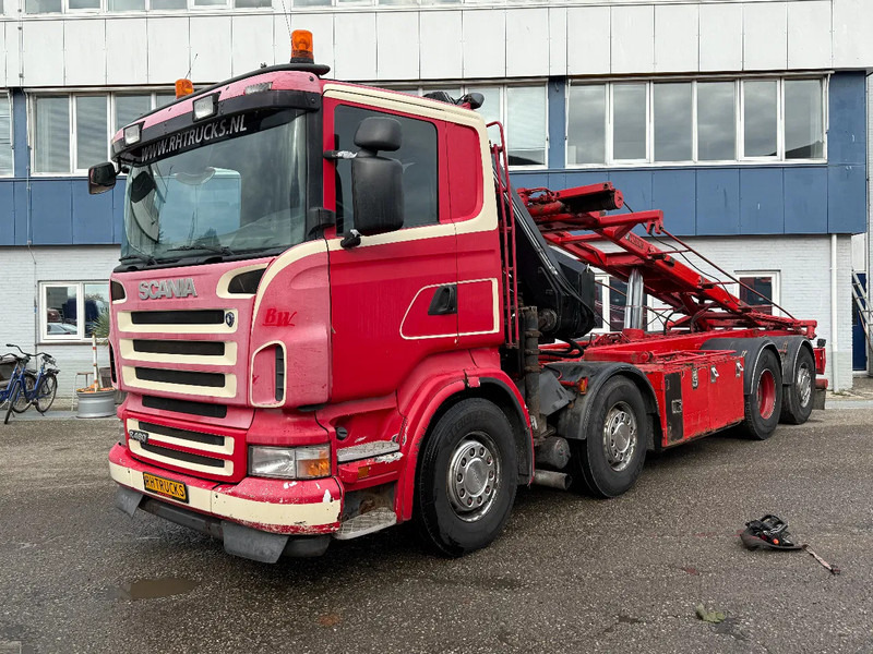 Scania R480 8X2 + HIAB 220-4 + REMOTE + HIAB MULTILIFT - Lastbil med kabelsystem, Kranbil: bild 4 Scania R480 8X2 + HIAB 220-4 + REMOTE + HIAB MULTILIFT - Lastbil med kabelsystem, Kranbil: bild 4