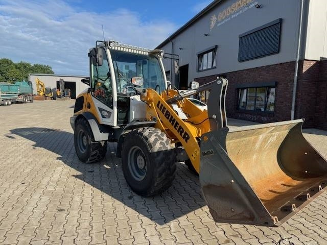 LIEBHERR L 504 Compact - Hjullastare: bild 4 LIEBHERR L 504 Compact - Hjullastare: bild 4