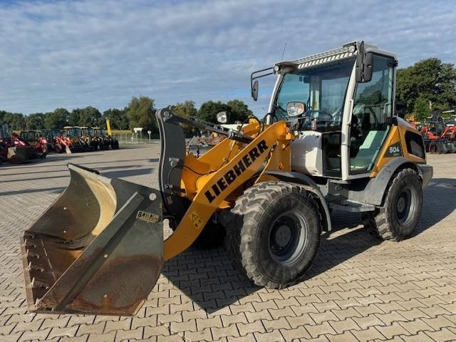 LIEBHERR L 504 Compact - Hjullastare: bild 3 LIEBHERR L 504 Compact - Hjullastare: bild 3
