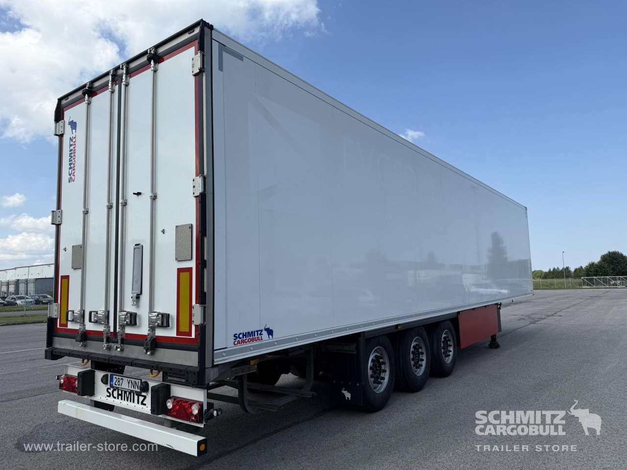 SCHMITZ Reefer Standard - Isotermiska semitrailer: bild 2 SCHMITZ Reefer Standard - Isotermiska semitrailer: bild 2