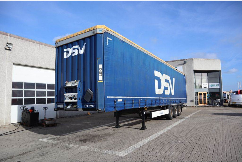 Krone 3 axle curtainside trailer - Kapelltrailer: bild 1 Krone 3 axle curtainside trailer - Kapelltrailer: bild 1