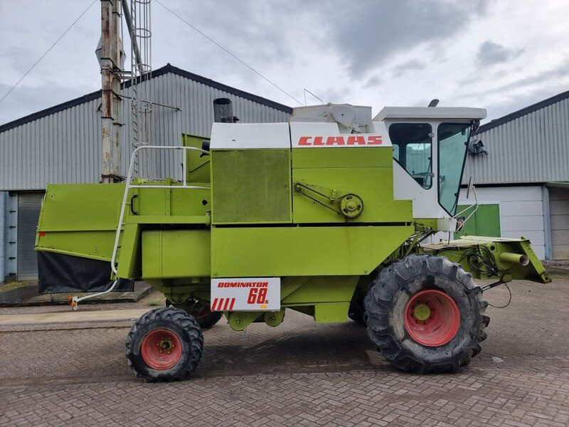 Claas Dominator 68s - Skördetröska: bild 4 Claas Dominator 68s - Skördetröska: bild 4