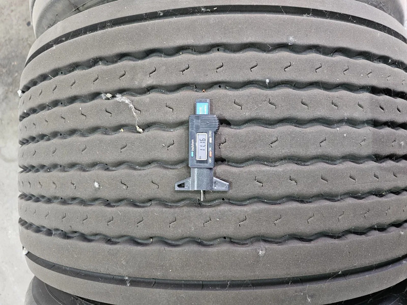 Michelin 50x 445/45R19.5 - Däck för Lastbil: bild 3 Michelin 50x 445/45R19.5 - Däck för Lastbil: bild 3