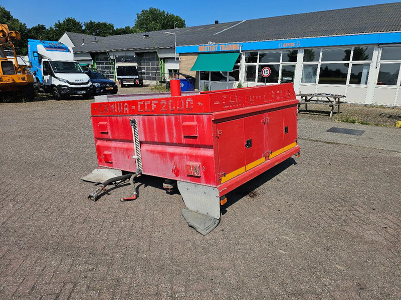 Renault 2000L Watertank - Camiva CCF2000 - Traktorvagn: bild 1 Renault 2000L Watertank - Camiva CCF2000 - Traktorvagn: bild 1
