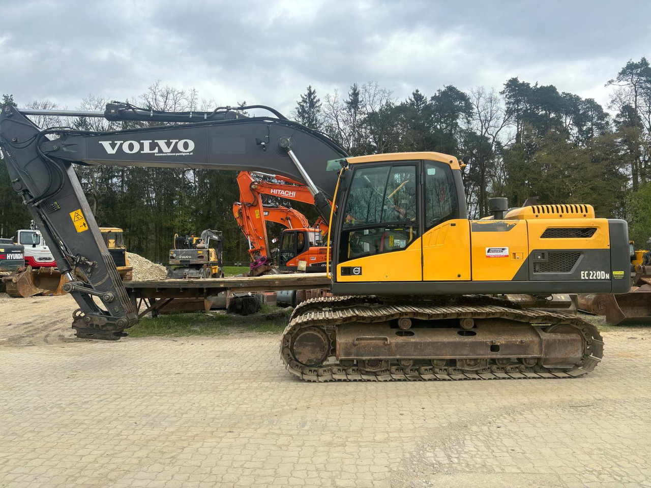 Volvo EC 220 DN - Bandgrävare: bild 1 Volvo EC 220 DN - Bandgrävare: bild 1