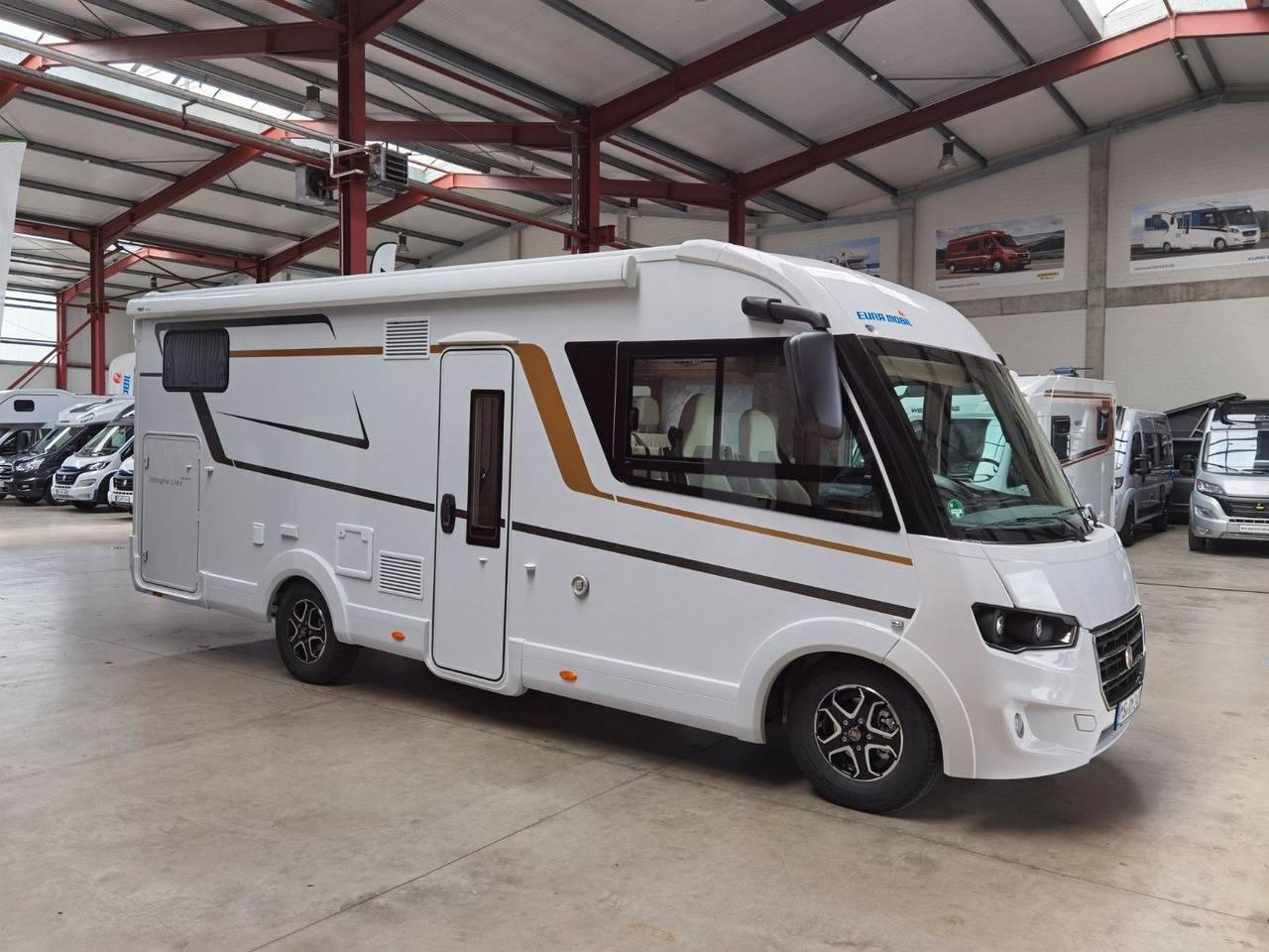 Helintegrerad husbil Eura Mobil INTEGRA LINE 720 EB /180PS-9G MAXI/ EINZELBETTEN: bild 10