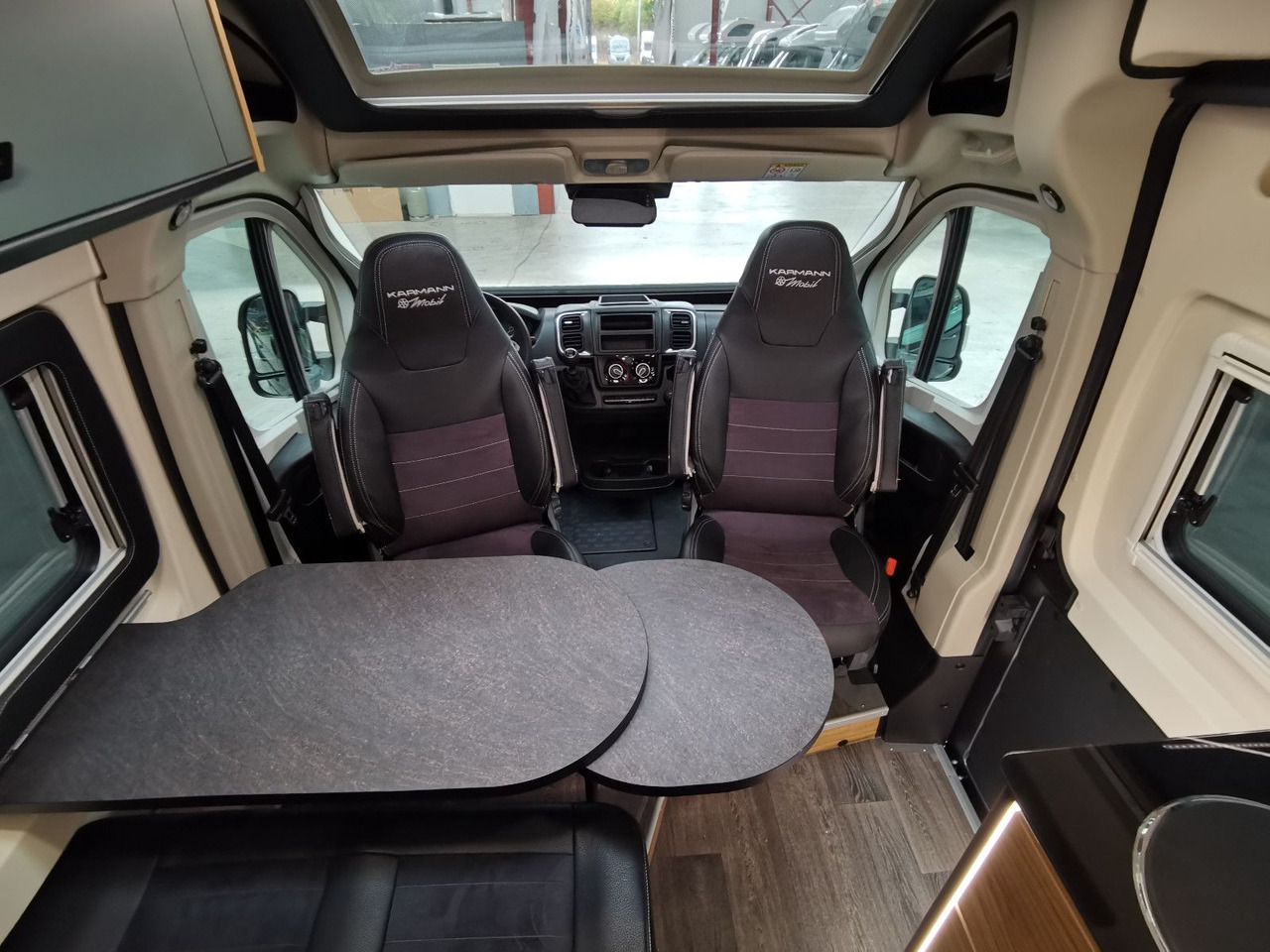 Karmann DEXTER 580 / MODELL 2026 / 8G.AUTOMATIK - Campingbil: bild 5 Karmann DEXTER 580 / MODELL 2026 / 8G.AUTOMATIK - Campingbil: bild 5