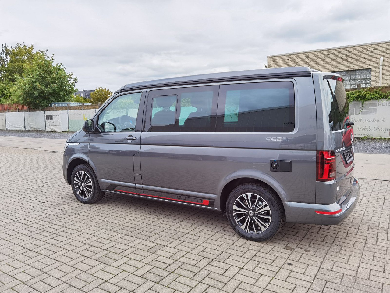 Volkswagen T6.1 CALIFORNIA OCEAN EDITION / DSG / ACC / NAVI - Persontransport: bild 5 Volkswagen T6.1 CALIFORNIA OCEAN EDITION / DSG / ACC / NAVI - Persontransport: bild 5