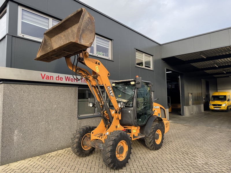 Case 21F Shovel / Radlader / Wheel Loader 2016 Bucket & Forks 3970Hours - Hjullastare: bild 3 Case 21F Shovel / Radlader / Wheel Loader 2016 Bucket & Forks 3970Hours - Hjullastare: bild 3