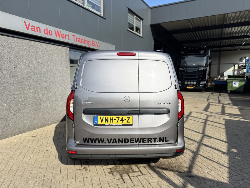 Mercedes-Benz Citan 110 CDI 95PK Diesel 2021 Airco / DAB + / Apple Carplay / Camera / LM Velgen / Cruise control / Navi Zeer Net! - Volymskåp: bild 5 Mercedes-Benz Citan 110 CDI 95PK Diesel 2021 Airco / DAB + / Apple Carplay / Camera / LM Velgen / Cruise control / Navi Zeer Net! - Volymskåp: bild 5