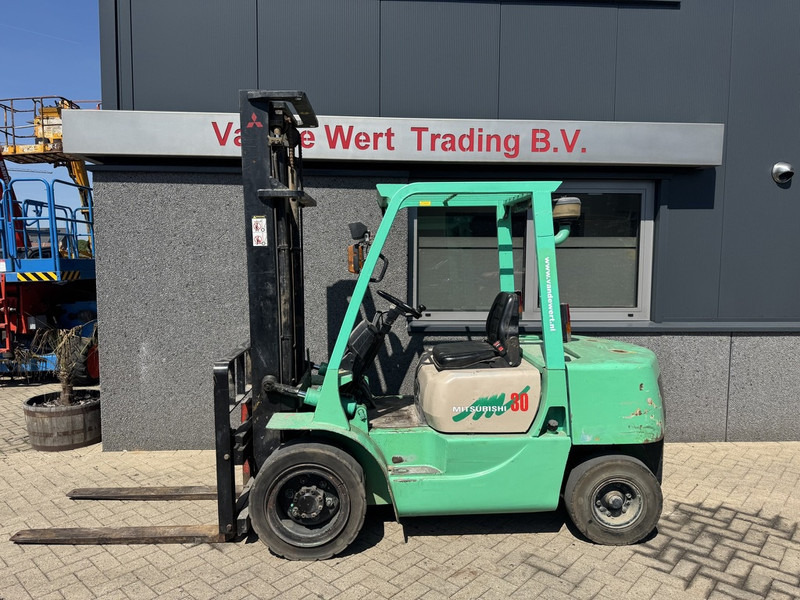 Mitsubishi FD30 - Dieseltruck: bild 1 Mitsubishi FD30 - Dieseltruck: bild 1