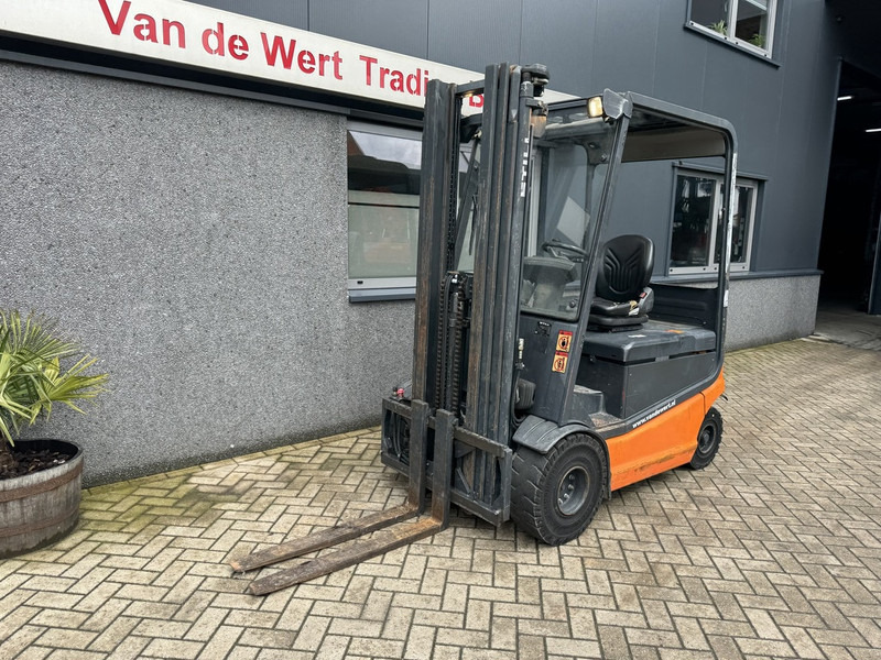 Still R60-25 Triplo 510 Freelift/3e functie elektrisch 2001 accu 2016 - Eltruck: bild 2 Still R60-25 Triplo 510 Freelift/3e functie elektrisch 2001 accu 2016 - Eltruck: bild 2