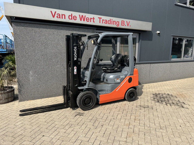 Toyota 02-8FGF18 Triplo 430 Freelift/Sideshift/4e Functie 2013 Lpg - Gasoltruck: bild 3 Toyota 02-8FGF18 Triplo 430 Freelift/Sideshift/4e Functie 2013 Lpg - Gasoltruck: bild 3