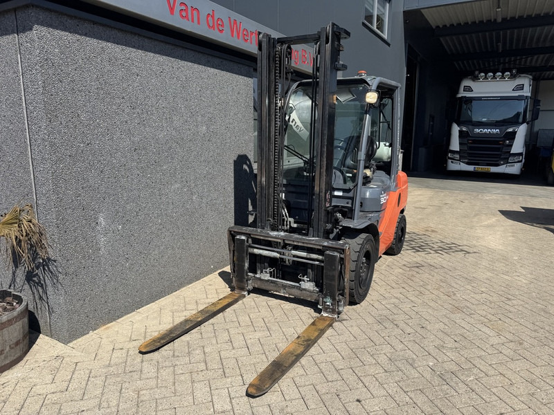 Toyota 02-8FGF30 - Gasoltruck: bild 4 Toyota 02-8FGF30 - Gasoltruck: bild 4