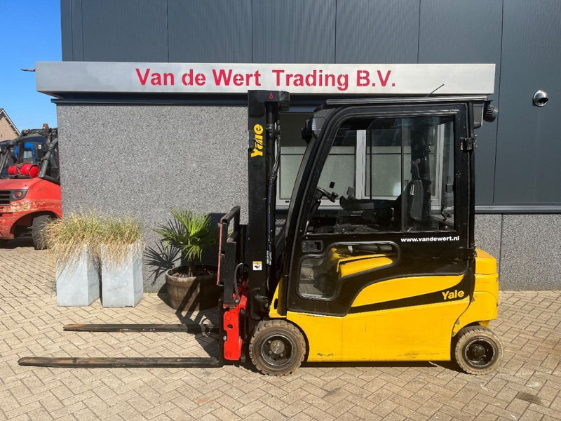 Yale ERP20VF duplo330 sideshift forkpositioner 2016 electrisch - Eltruck: bild 1 Yale ERP20VF duplo330 sideshift forkpositioner 2016 electrisch - Eltruck: bild 1