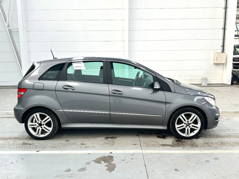 Sedan Mercedes-Benz B-Klasse 180 CDI: bild 6 Sedan Mercedes-Benz B-Klasse 180 CDI: bild 6