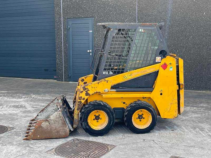 Bobcat S70 - Kompaktlastare/ Slirstyrda lastare: bild 2 Bobcat S70 - Kompaktlastare/ Slirstyrda lastare: bild 2