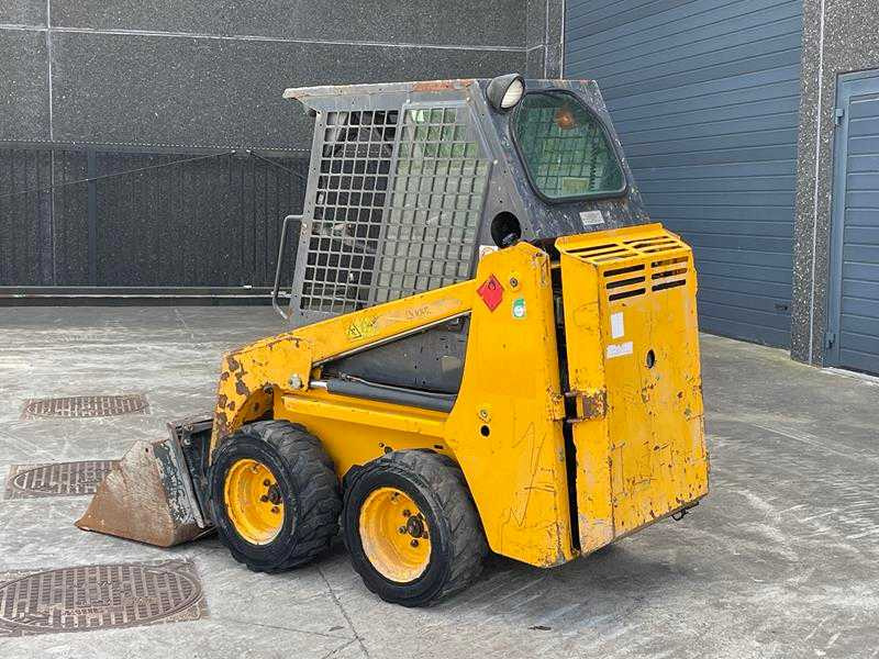 Bobcat S70 - Kompaktlastare/ Slirstyrda lastare: bild 3 Bobcat S70 - Kompaktlastare/ Slirstyrda lastare: bild 3