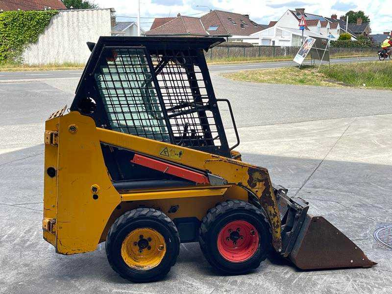 Bobcat S70 - Kompaktlastare/ Slirstyrda lastare: bild 4 Bobcat S70 - Kompaktlastare/ Slirstyrda lastare: bild 4