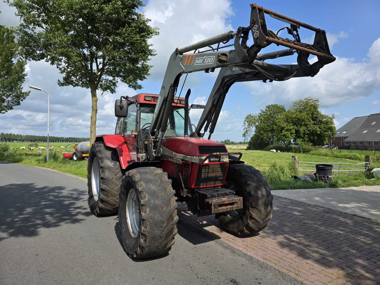 Case IH Maxxum 5150 plus - Traktor: bild 5 Case IH Maxxum 5150 plus - Traktor: bild 5