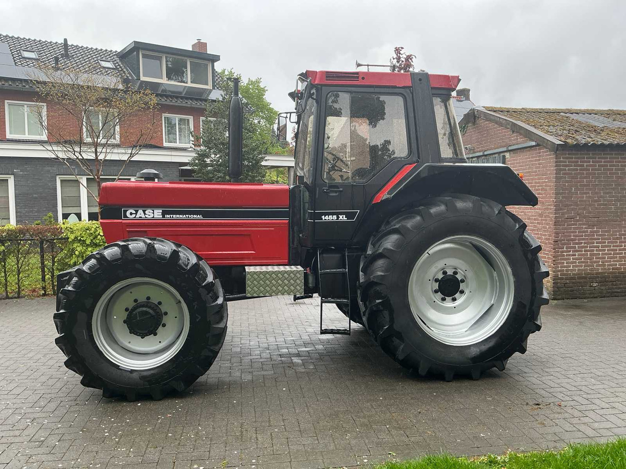 Case International 1455XL - Traktor: bild 2 Case International 1455XL - Traktor: bild 2