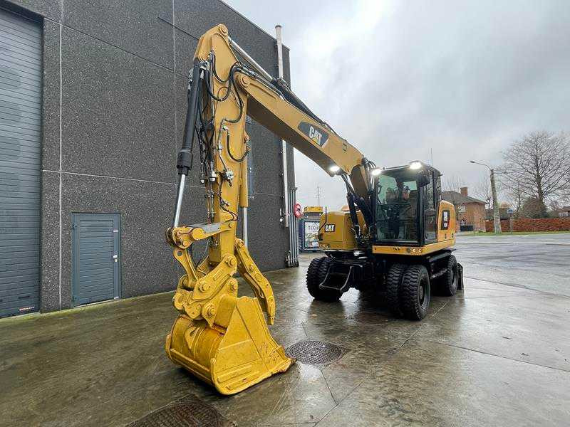 Caterpillar M314F - Grävmaskin på däck: bild 2 Caterpillar M314F - Grävmaskin på däck: bild 2