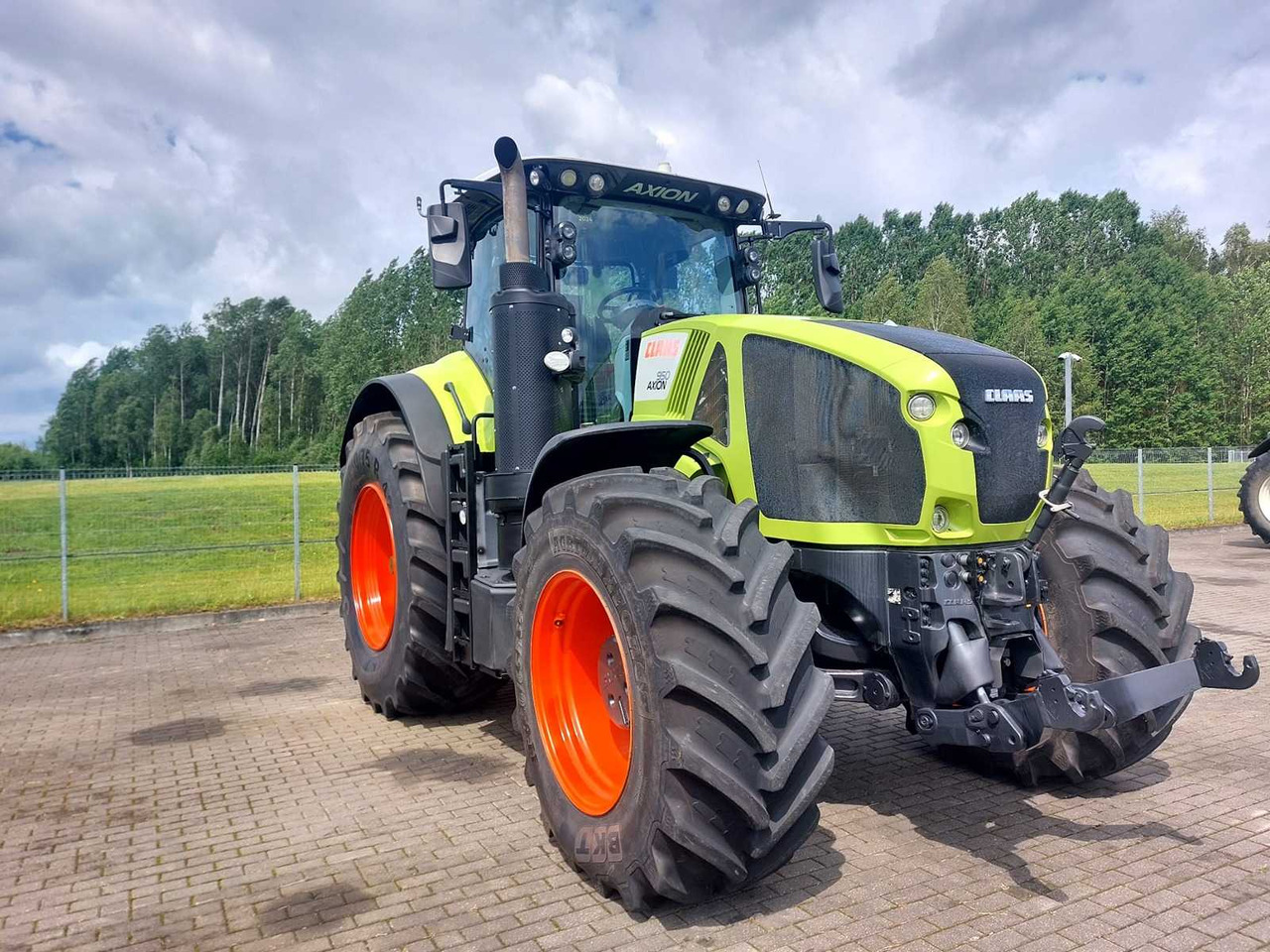 Claas AXION 950 - Traktor: bild 2 Claas AXION 950 - Traktor: bild 2