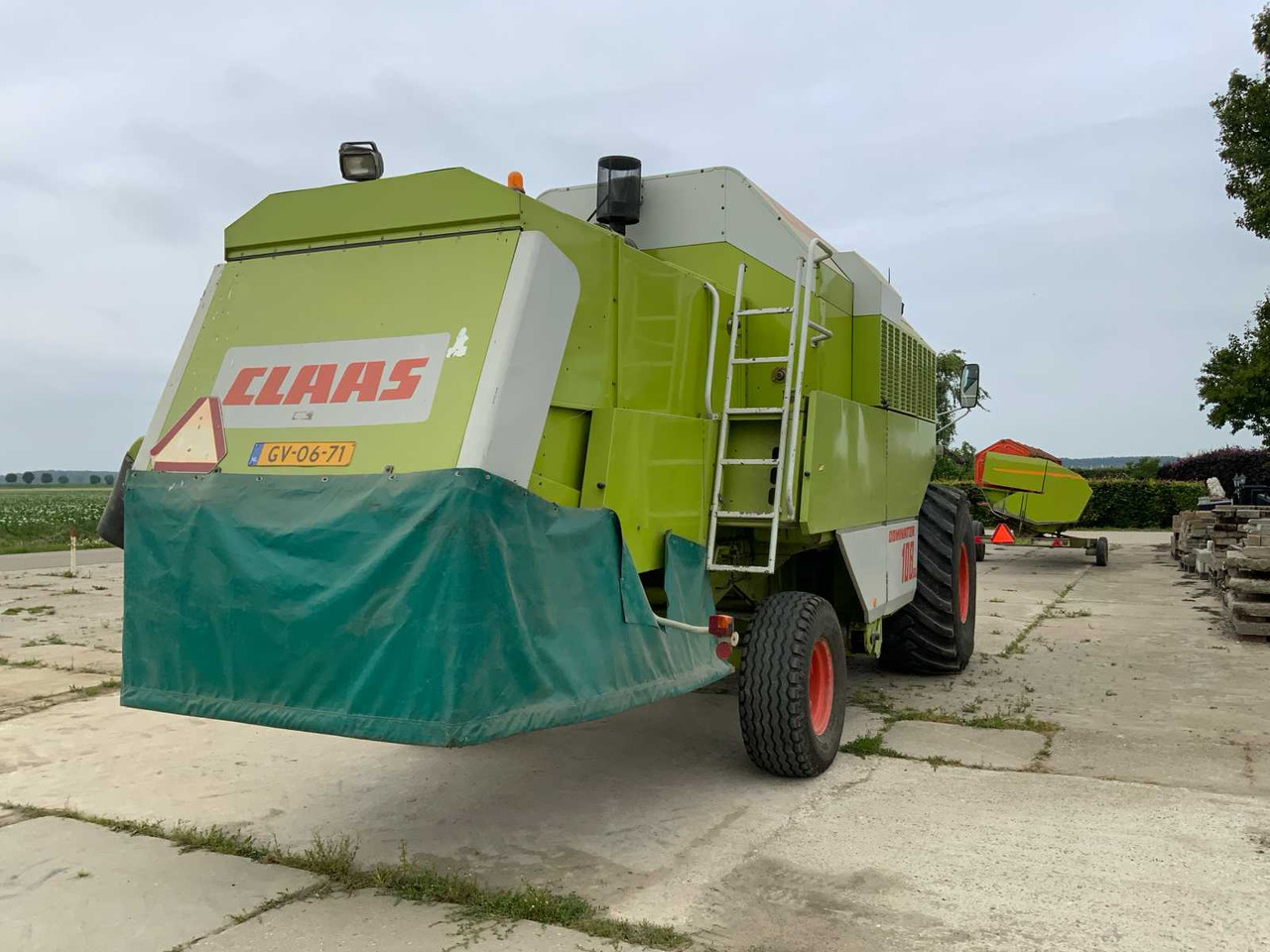 Claas Dominator 108 SL - Skördetröska: bild 4 Claas Dominator 108 SL - Skördetröska: bild 4